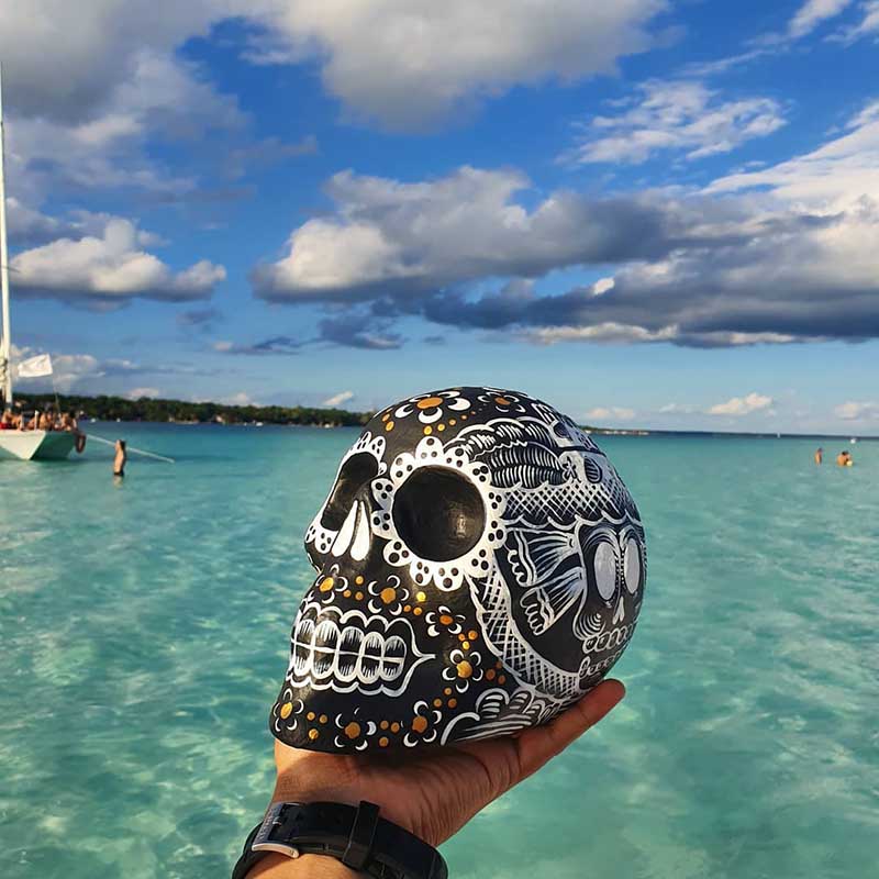 💀 Un Crâne Totem au Service de la Mémoire